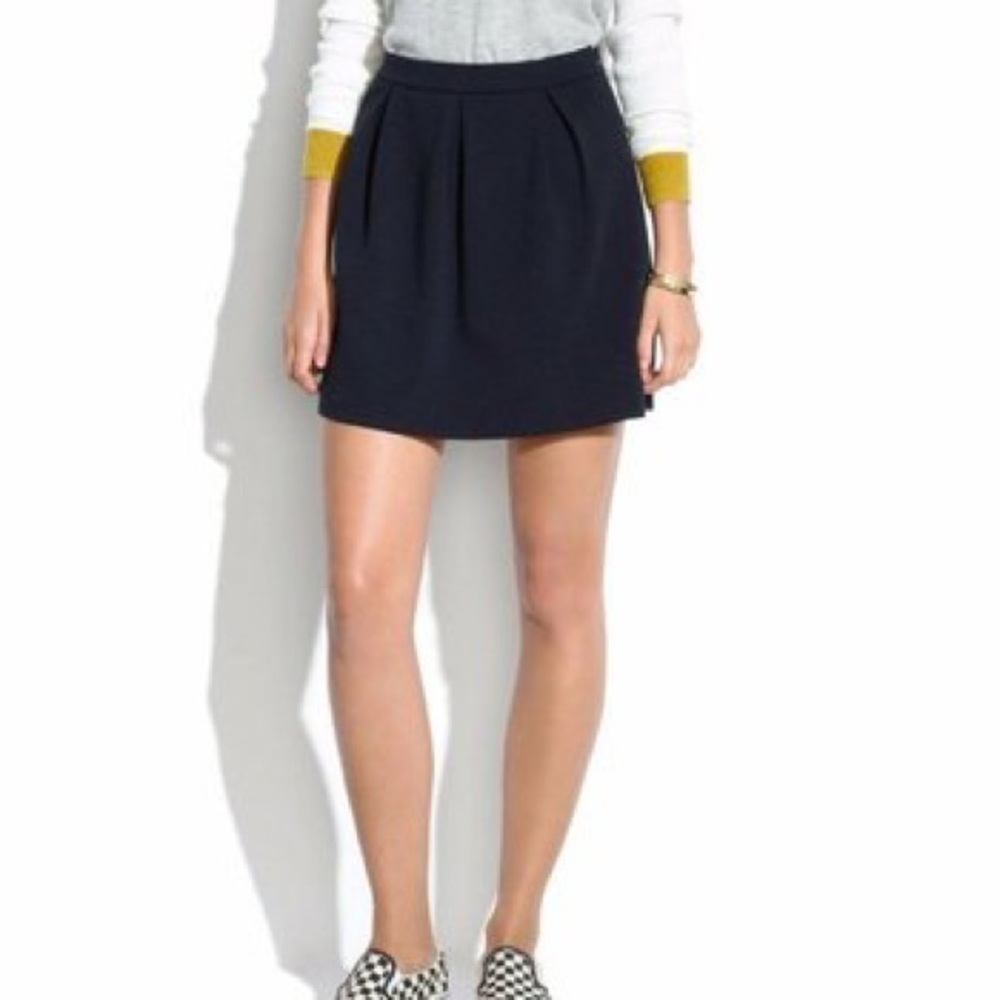 MADEWELL - Pleated Skirt Sz 4